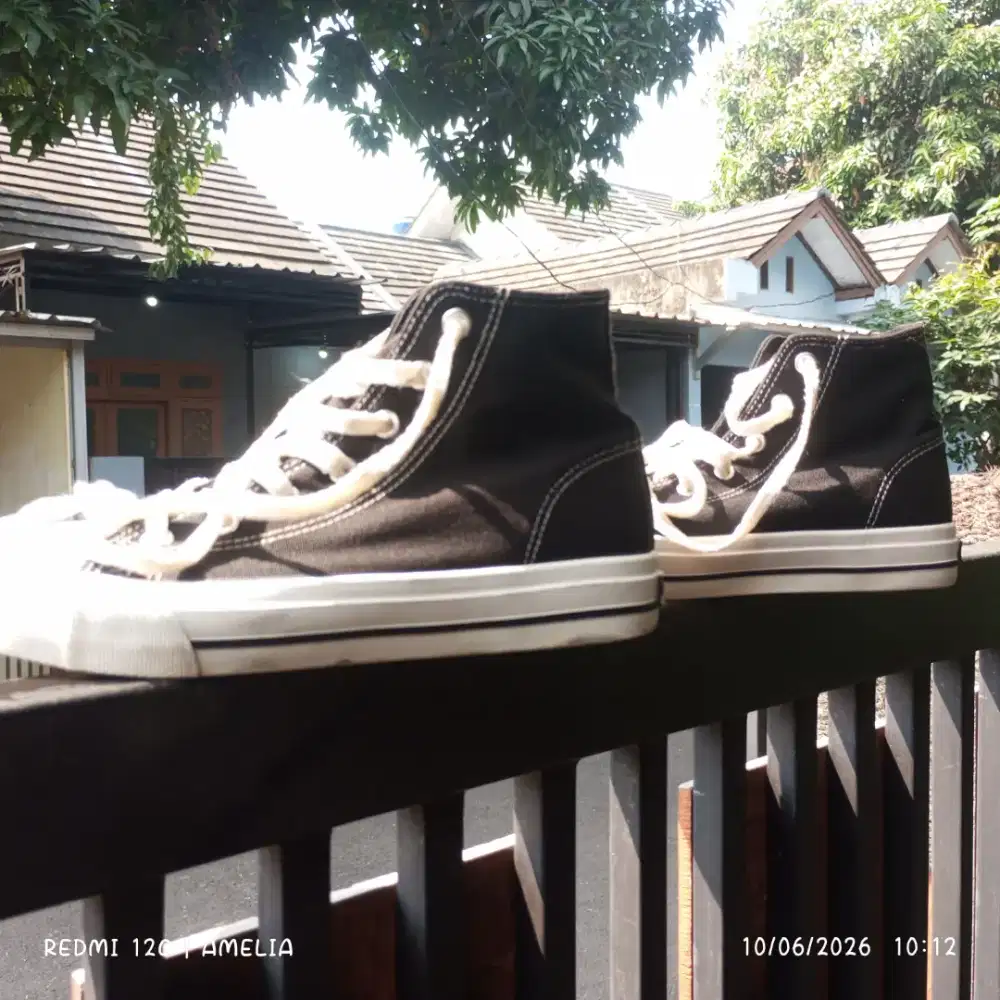 Sepatu sekolah anak  Airwalk