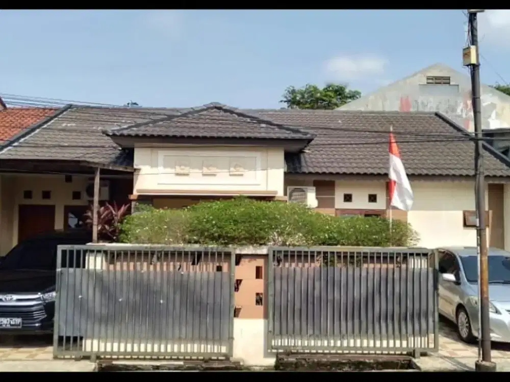 Dijual cepat rumah cantik dan nyaman di komplek unilever Meruya