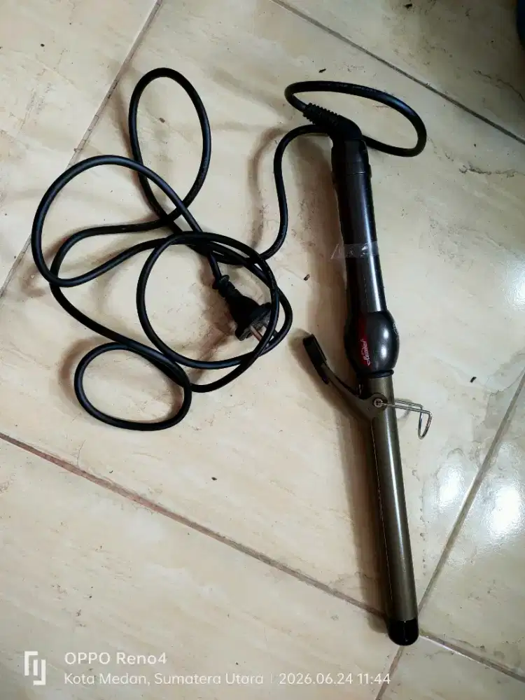 ALAT CURLY RAMBUT