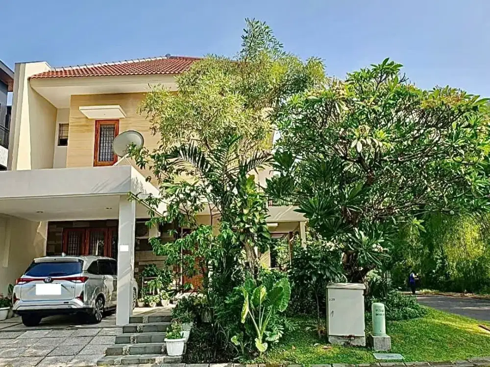 Rumah Woodland Citraland Dekat Pasar Citraland di Surabaya