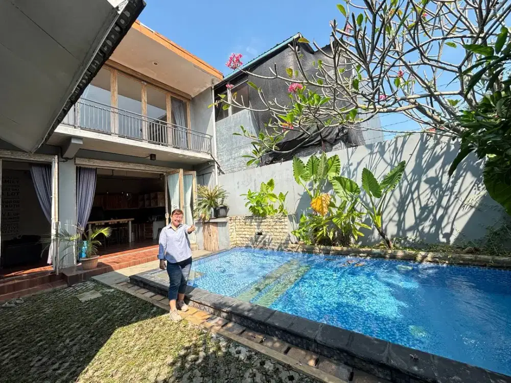 Rumah Kolam Renang Mewah Ala Villa di Citra Indah City Ciputra Cileungsi Jonggol Bogor