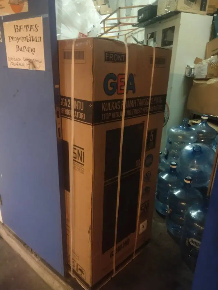 [JUAL RUGI] KULKAS GEAG2HD-196 BARU