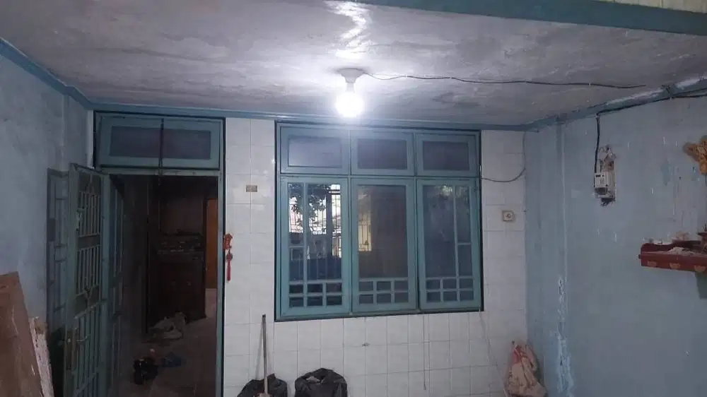 Rumah Tinggal Daerah Wahidin 2 Lantai siap huni SHM dijual murah