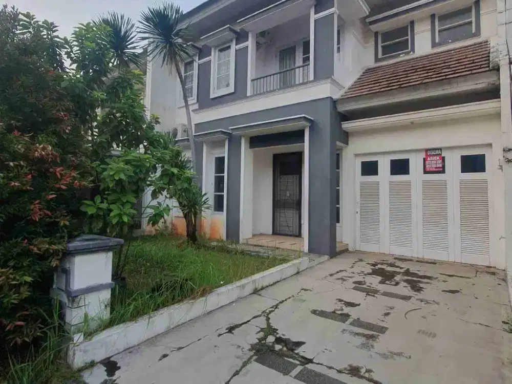 disewakan rumah 2 lantai di legenda wisata cibubur
