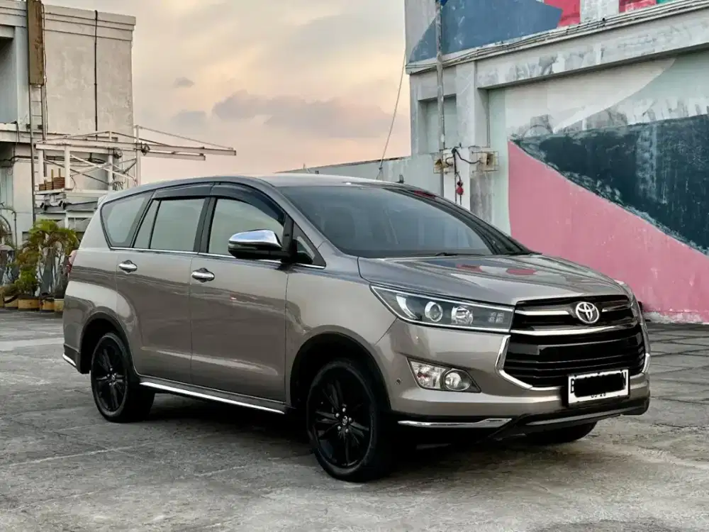 Toyota Kijang Innova Venturer Diesel Matic 2018