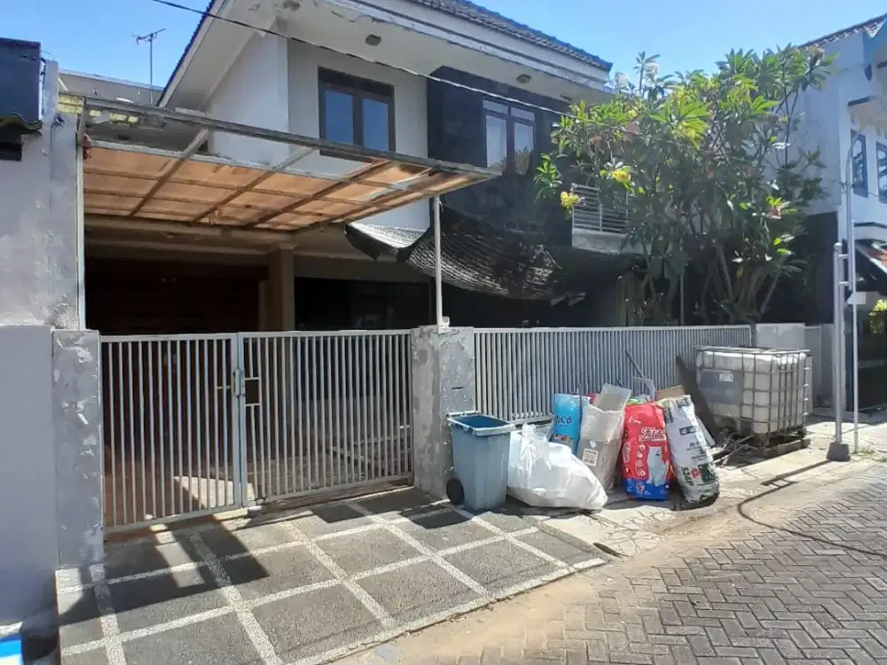 Rumah Pucang Indah Sidoarjo, Jual Murah Bangunan 2 Lantai