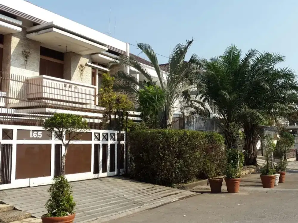 Jual Cepat Rumah Elit Area Green Garden Jakarta Barat Dekat Akses Tol & Halte Busway