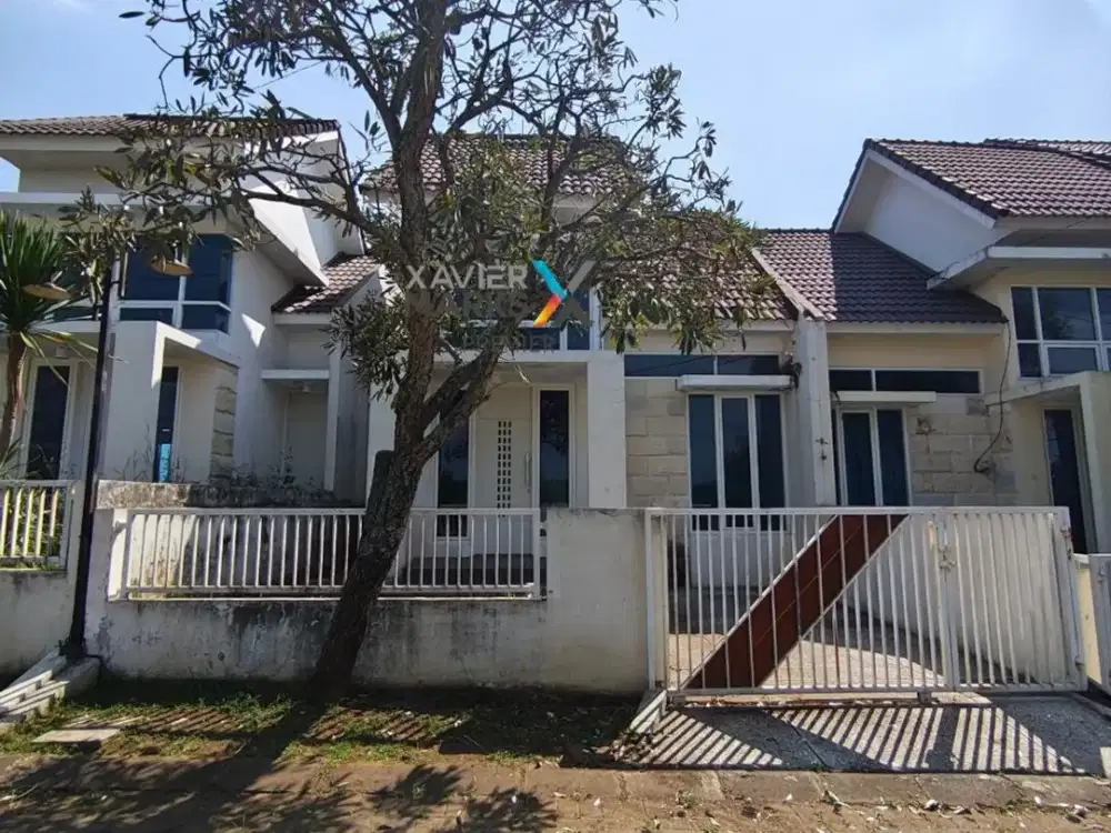 Dijual Rumah Minimalis Modern Terawat di Villa Bukit Tidar Malang