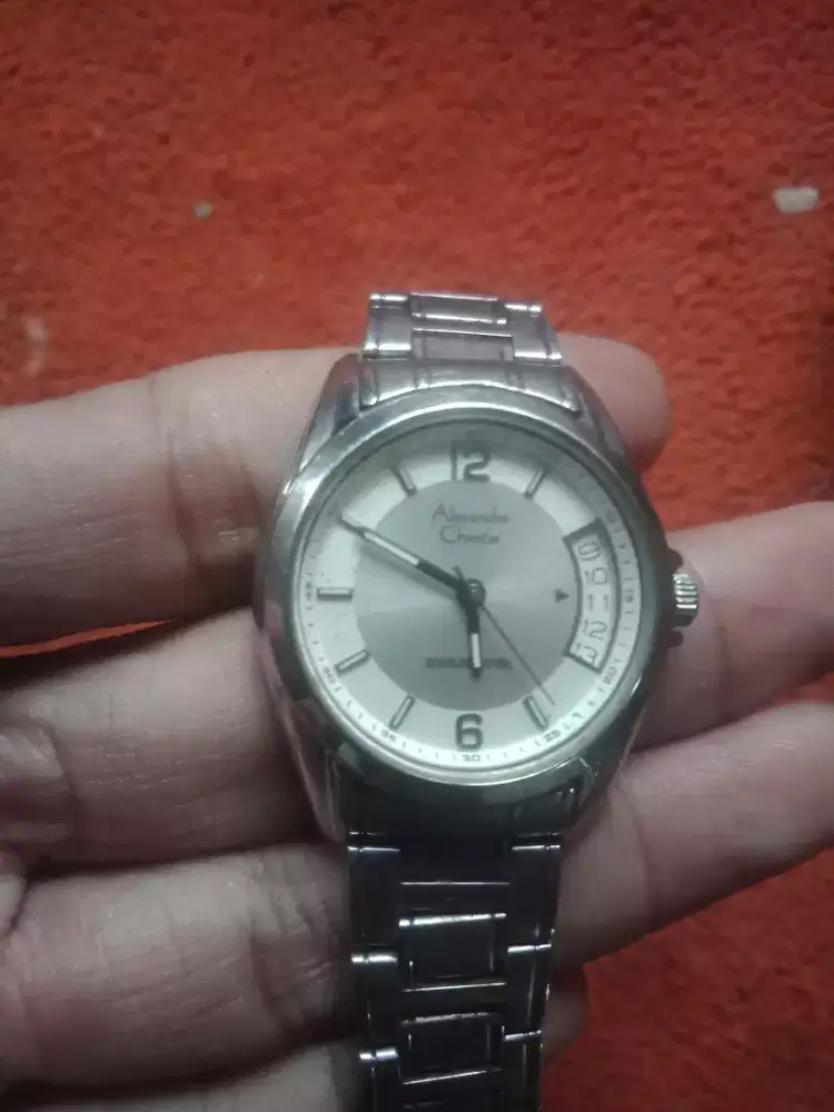 Jm tangan alexander cristie