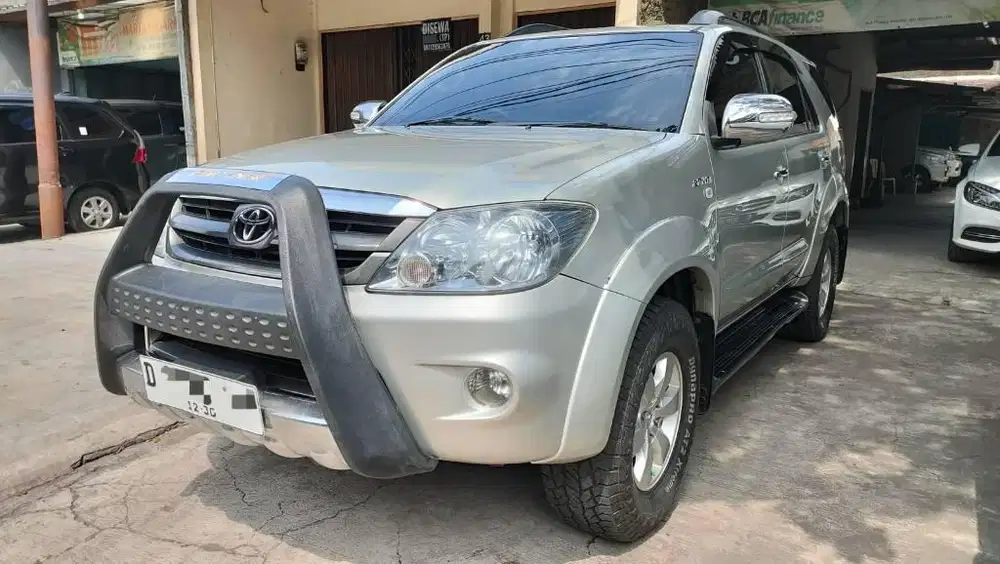 FORTUNER G AT MATIC 2005 MULUS TERAWAT