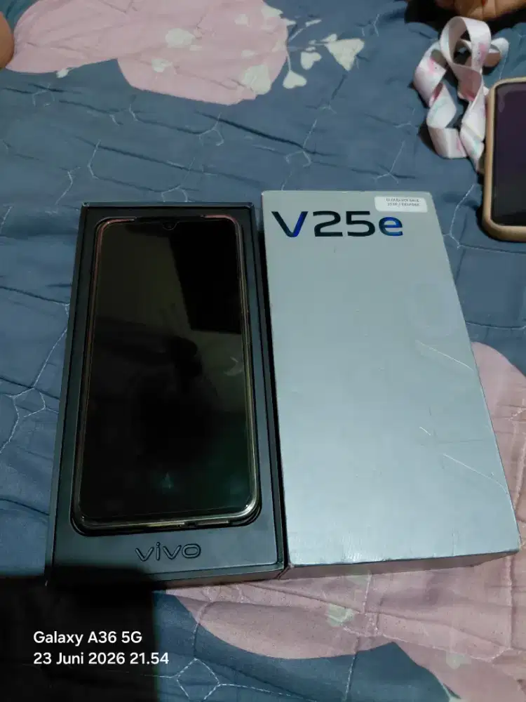 Vivo V25e 8/128GB Fullset Like New, Pemakaian 1 Minggu
