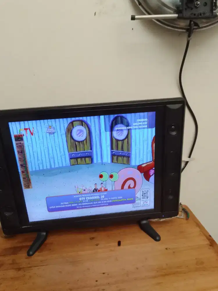 Tv led digital 25inh merk animax