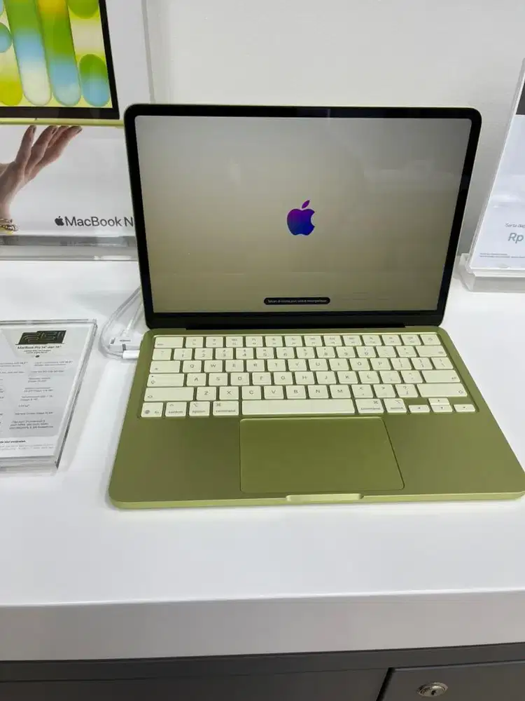 MacBook Neo 256gb