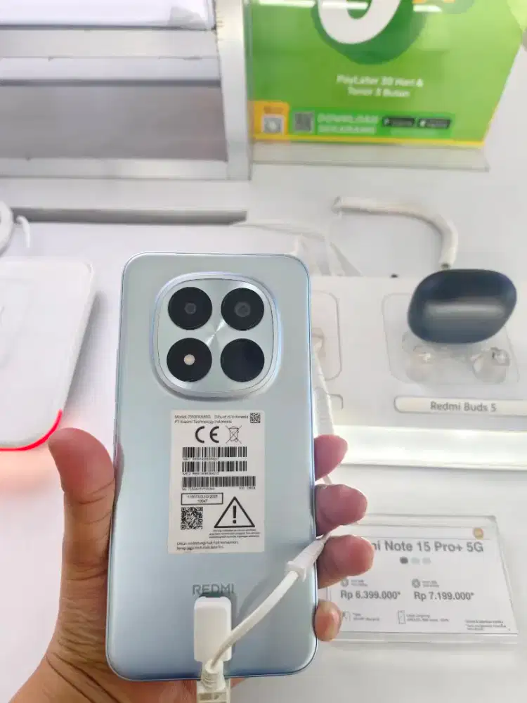 Redmi note 15pro+ 5g 8/256gb