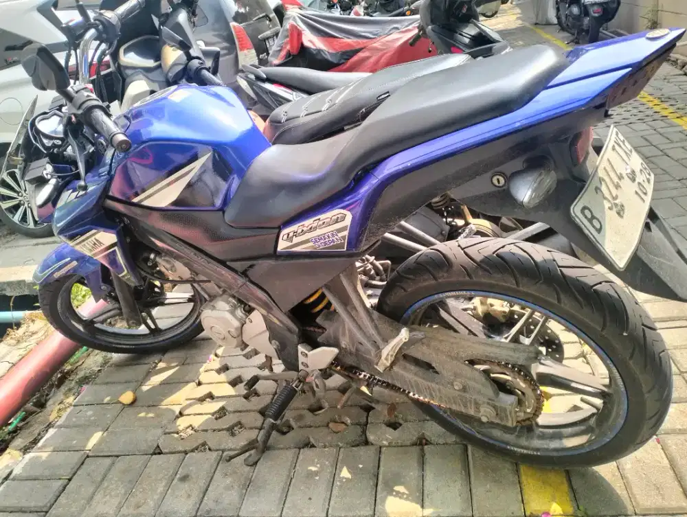 YAMAHA VIXION 2013