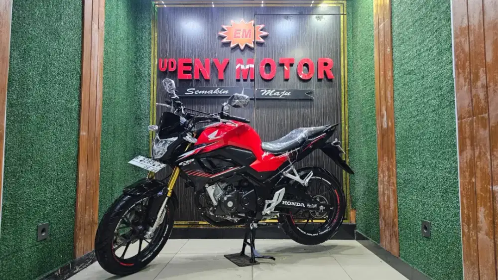ENY MOTOR - SIKAT! HONDA ALL NEW CB 150R STREETFIRE 2023 - LOW KM