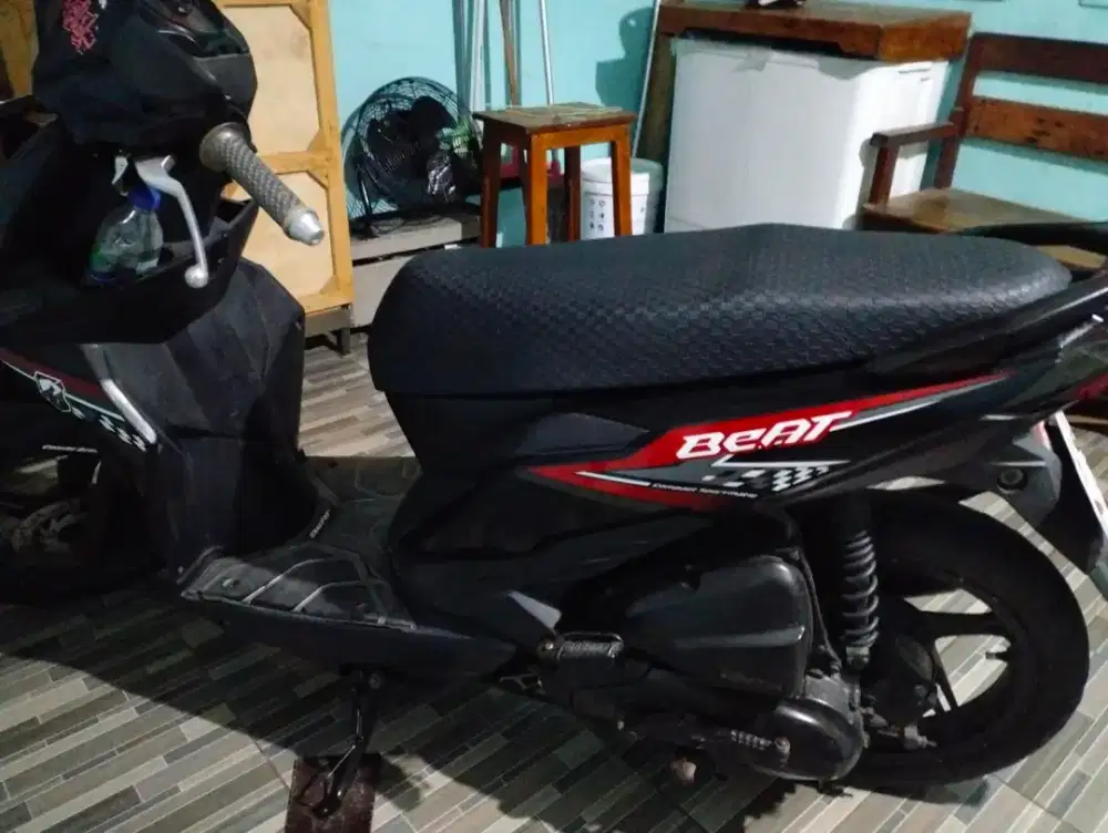 Jual Beat tahun 2018 ss lengkap body mulus mesin alus