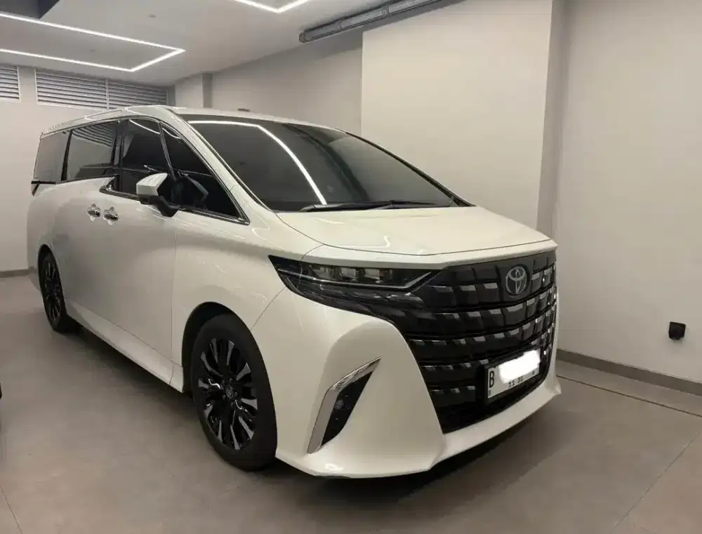 Toyota Alphard G 2025