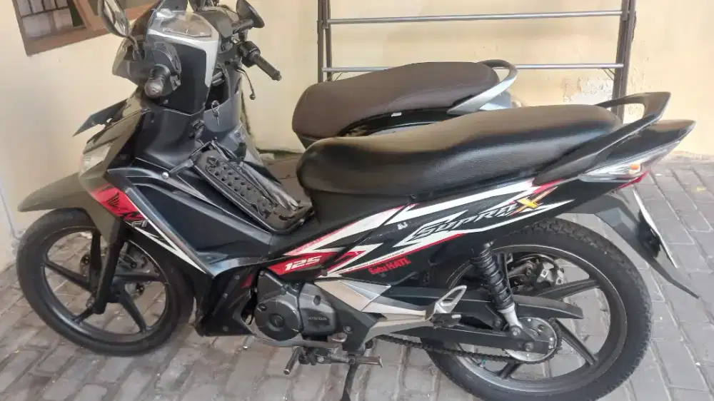Dijual supra x 125 apa adanya