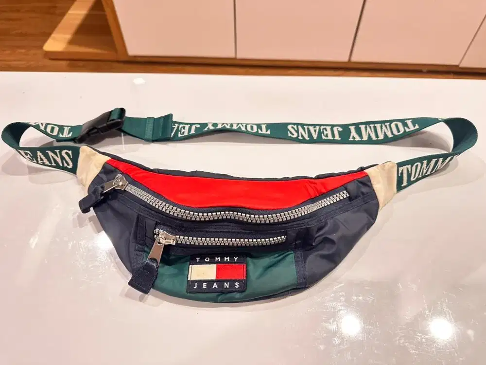 Tas Tommy masih mulus