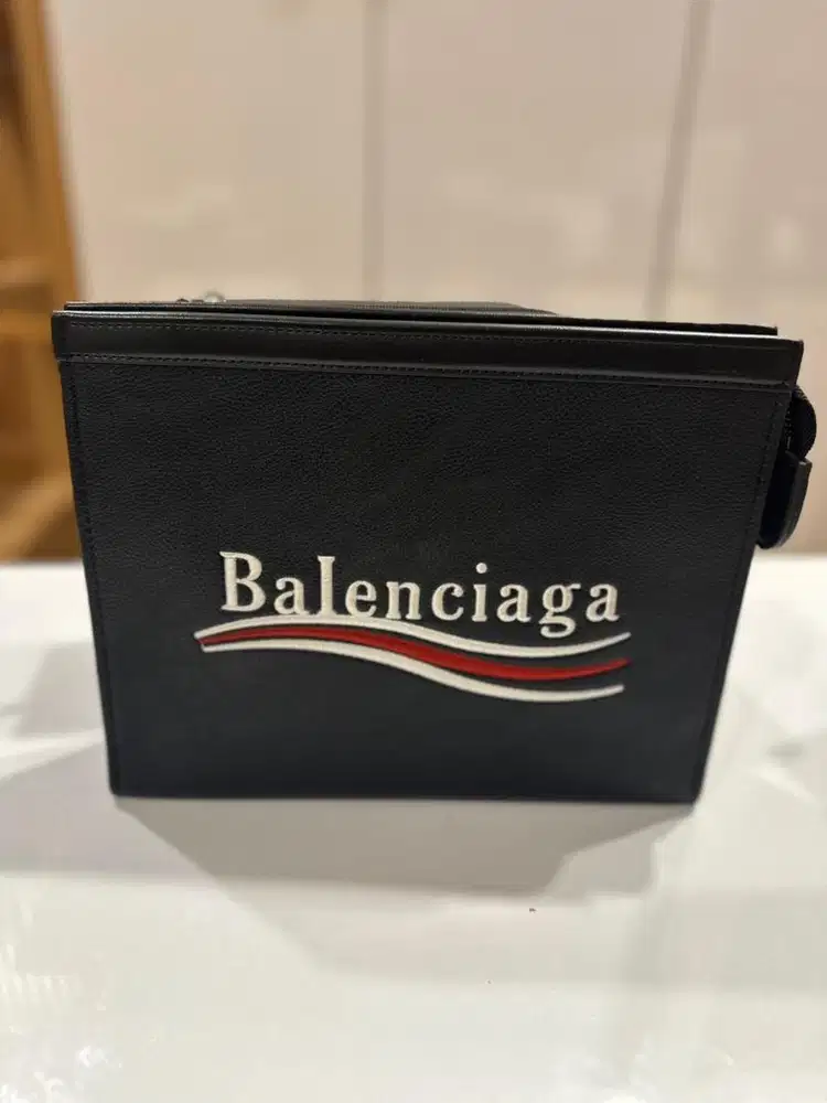Dinpet Balenciaga mulusssss