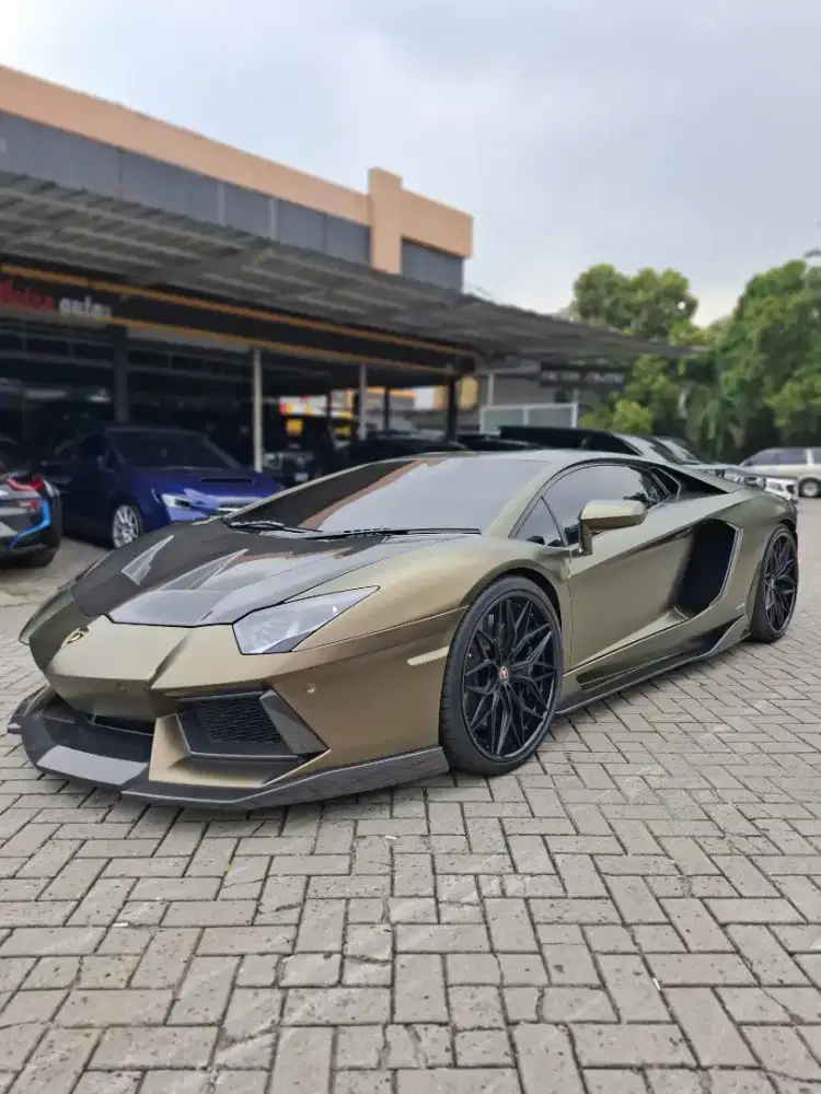 Lamborghini Aventador LP700 2012 antik