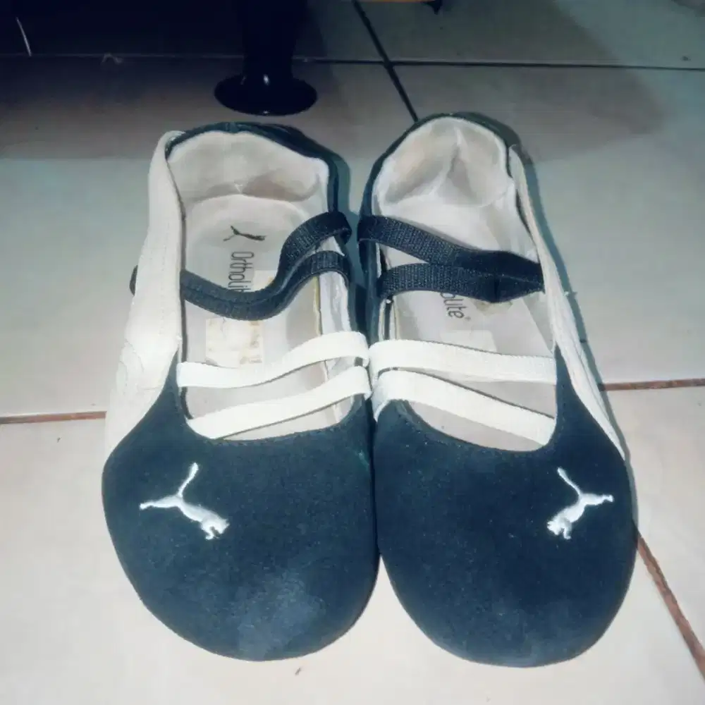 Sepatu wanita puma