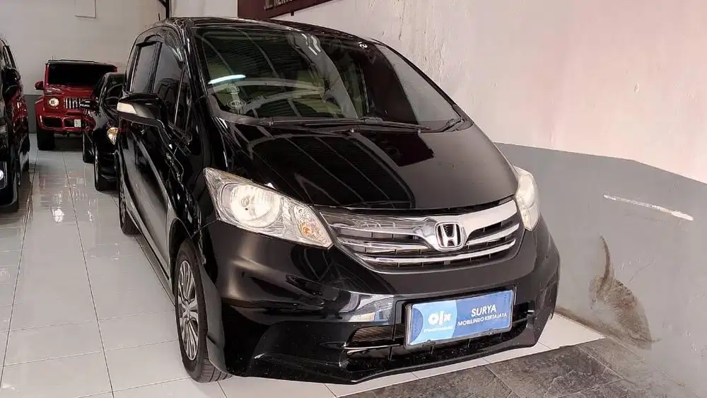 Honda Freed 1.5 S at 2013 Istimewa #SURYA MOBILINDO