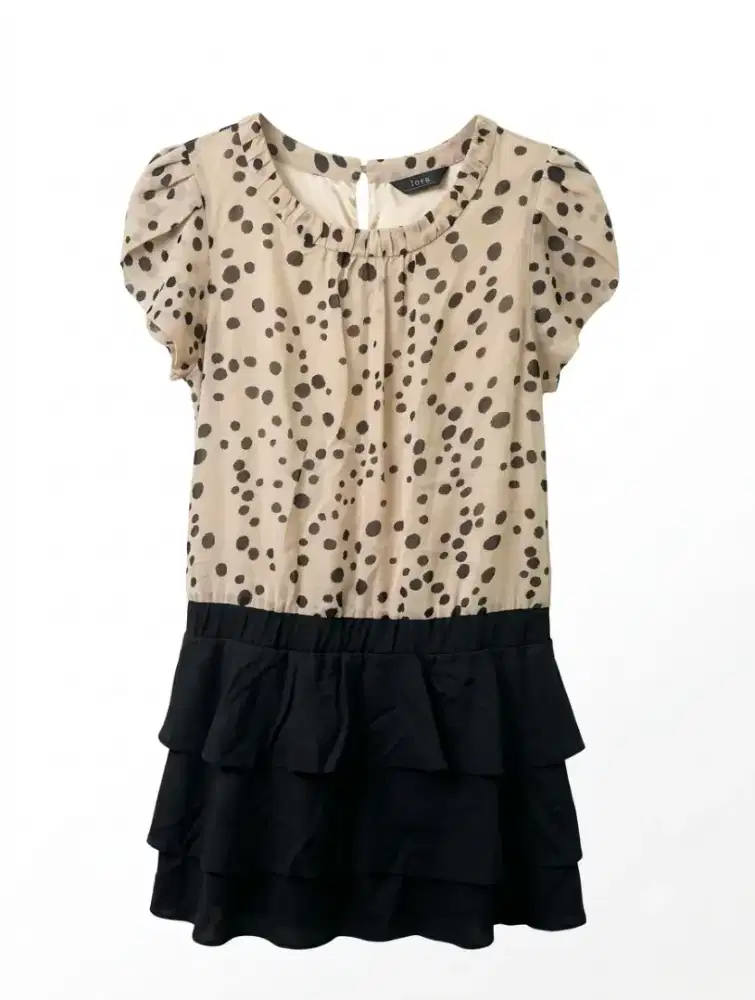 Baju terusan model polkadot