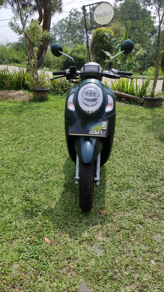 Di jual motor Honda Scoopy 2023