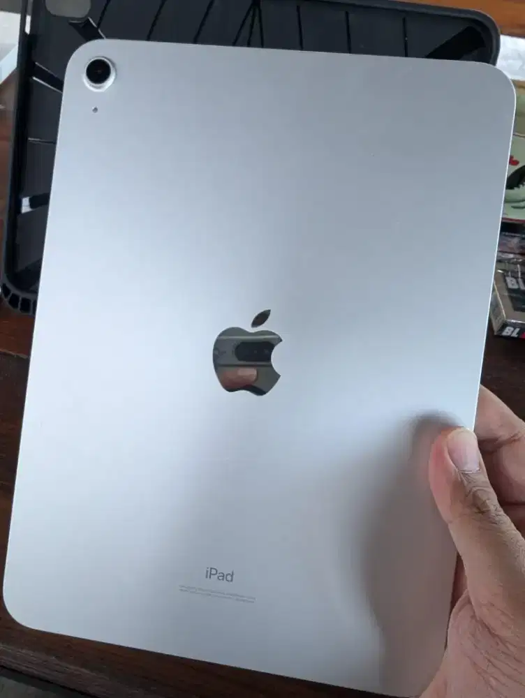 Apple iPad 10 Silver 64GB Fullset Bonus Case