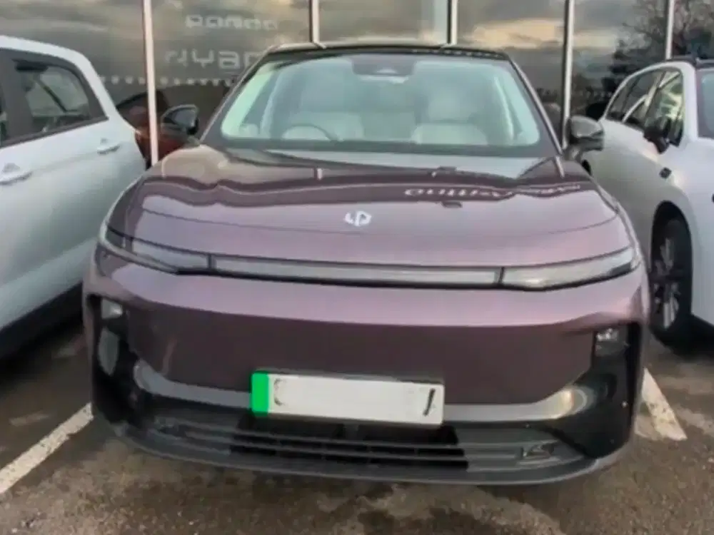 LEAPMOTOR B10 ELECTRIC DAWN PURPLE