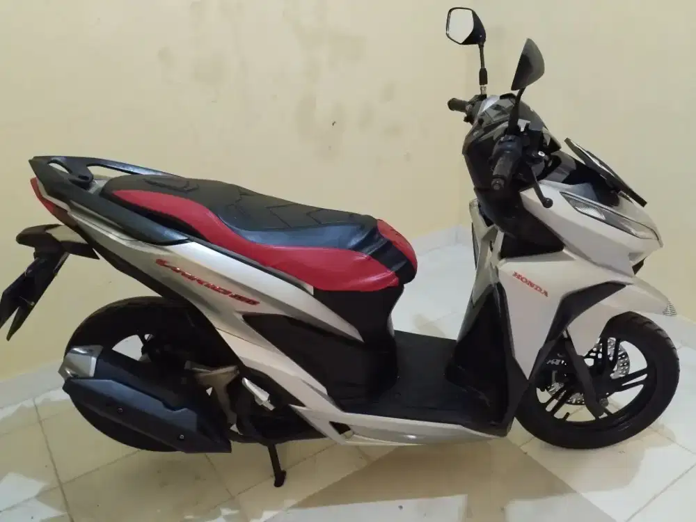 VARIO 150 TAHUN 2020 keyless