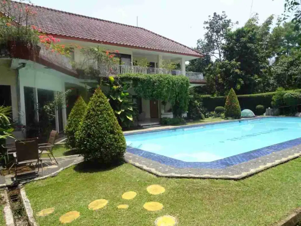 RUMAH BESAR FULLY FURNISHED SPT HOTEL