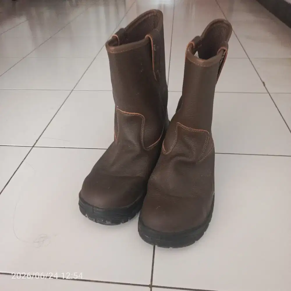 Jual sepatu safety