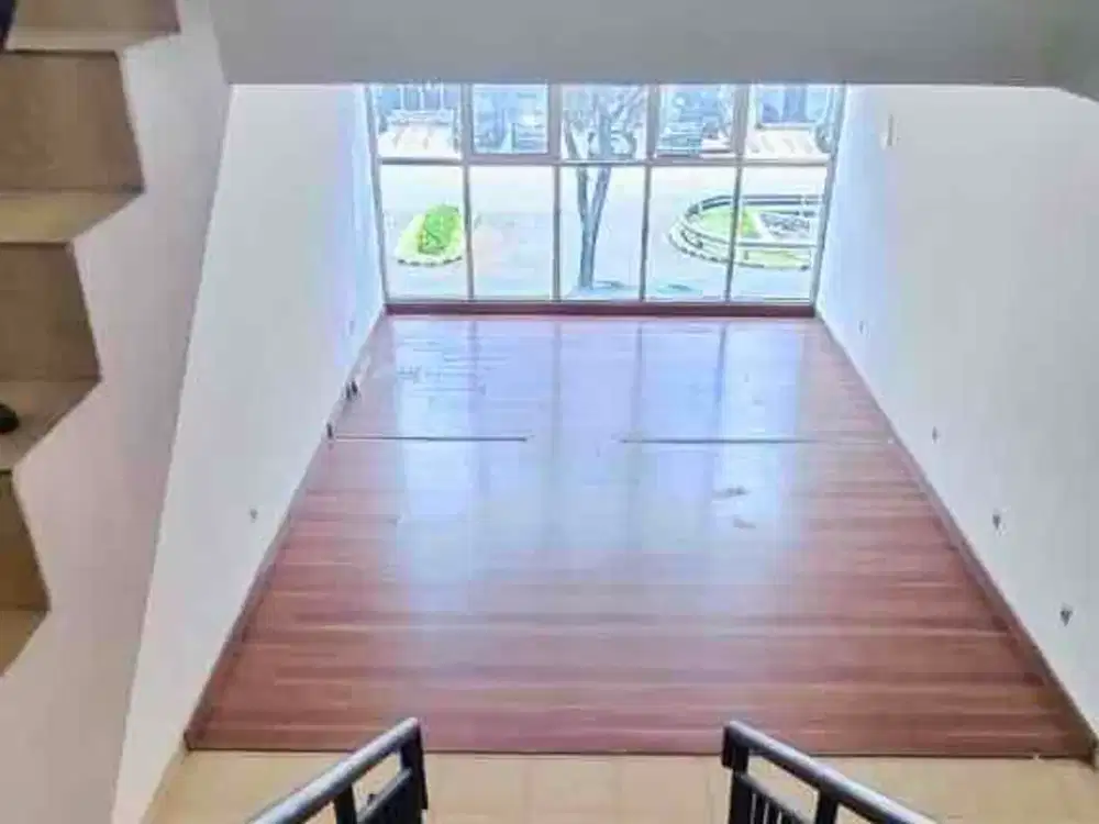 Jual Cepat Harga Murah Ruko 3 Lantai Gading Serpong Hadap Jalan Raya Dekat Pasar Modern Paramount