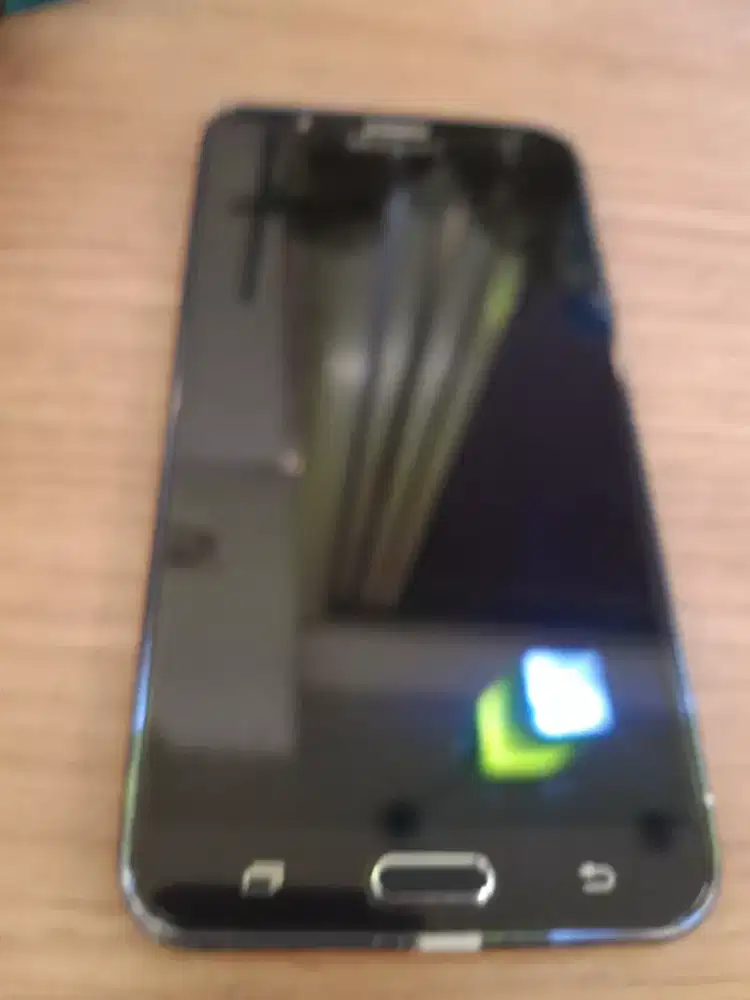 Samsung j7 2016 hp only