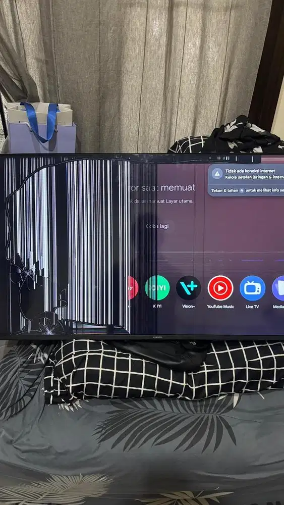 Smart TV Xiaomi 43 inch Layar Rusak