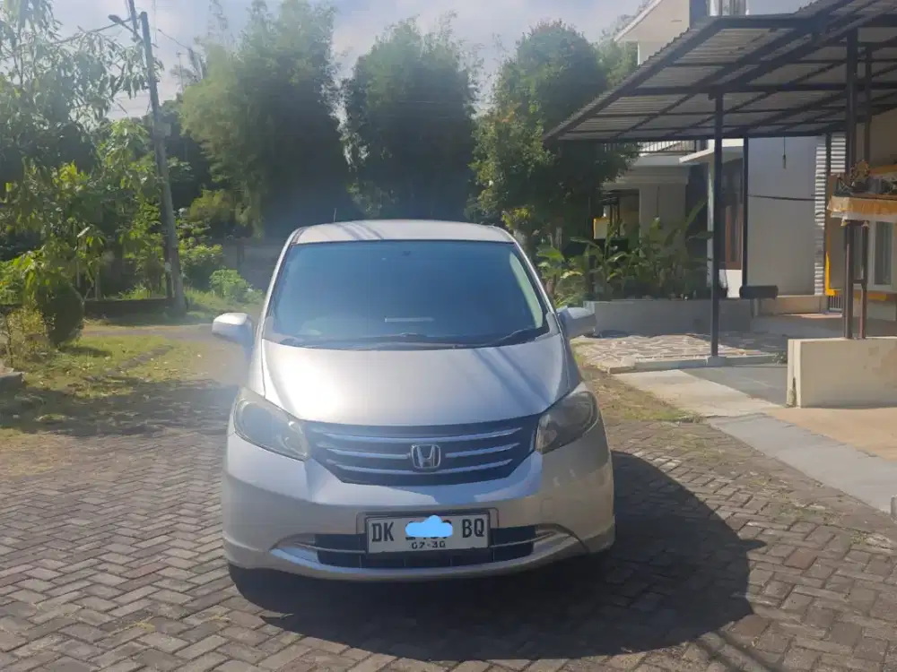 Honda Freed A/T 2009 (Kesayangan)