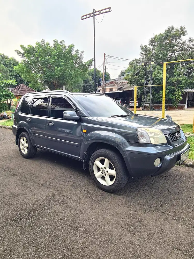 Nissan X-Trail 2005 Bensin