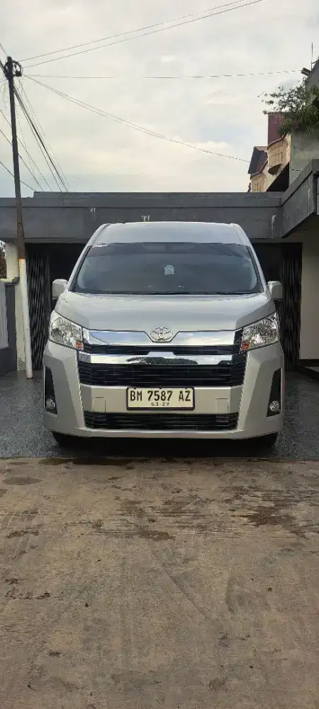 HIACE PREMIO 2.8 MT LUXURY CLASS 2024