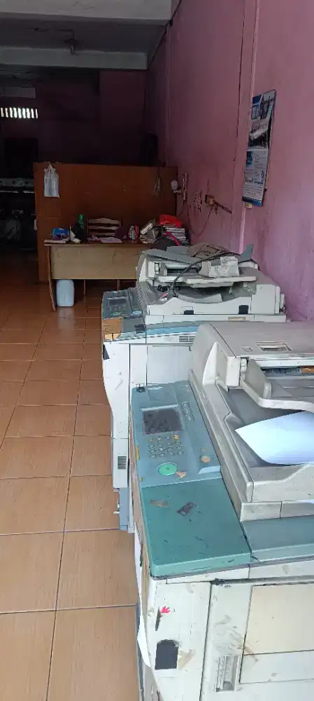 Pegawai fotocopy
