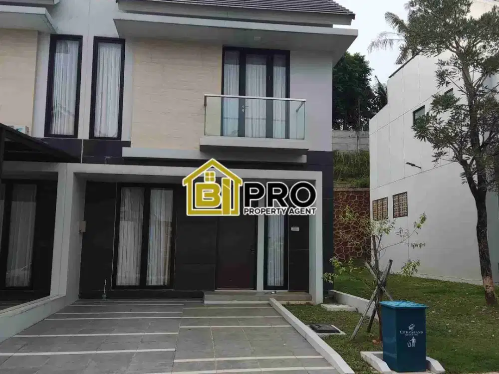 Dijual Rumah 2 lantai Citra Gran CBD