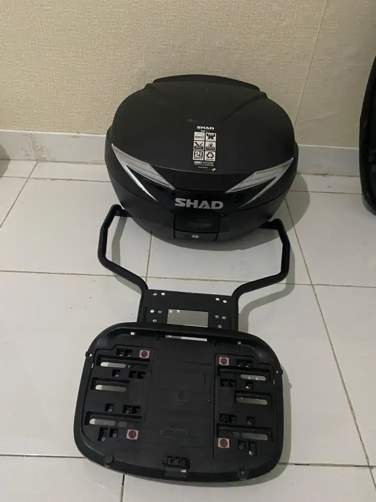 Box Shad 39 dan Bracket Box Polytron Fox R