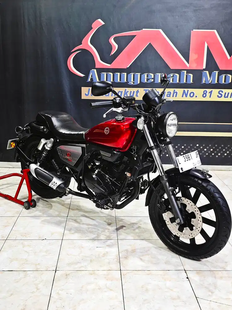 Benelli Evo 200 th. 2022 km.9rb retro keren.Anugerah motor rungkut