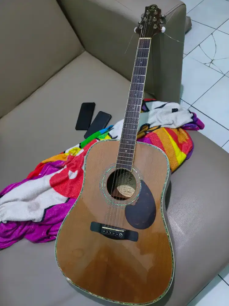 Gitar Akustik Samick Greg Bennett D8 Seri Lama