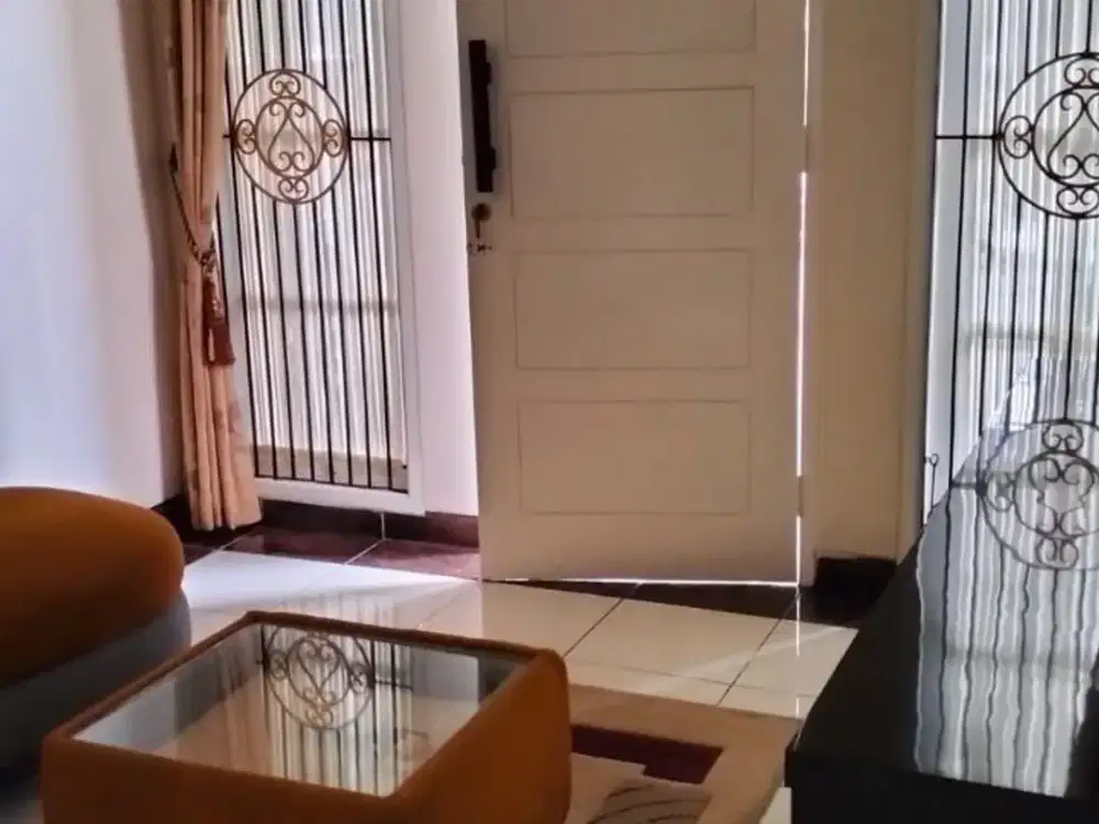 Rumah 2 Lantai Siap Huni Sayap Buah Batu
