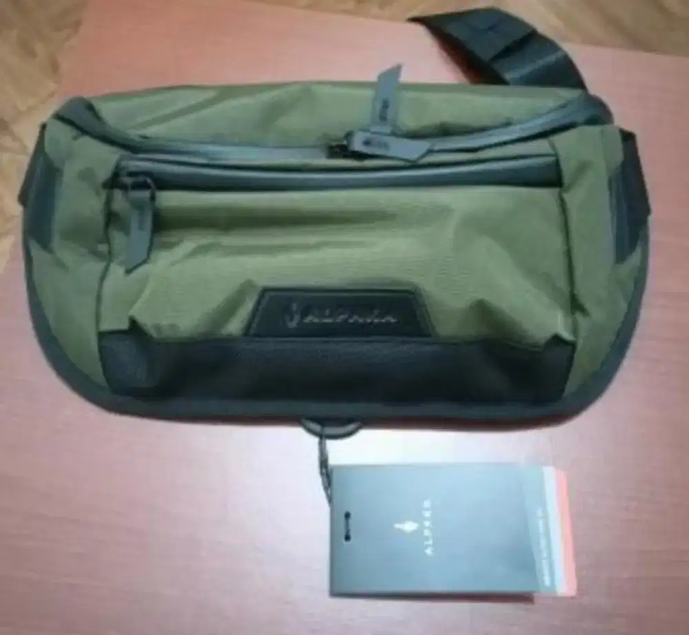 Alpaka Bravo Sling Mini