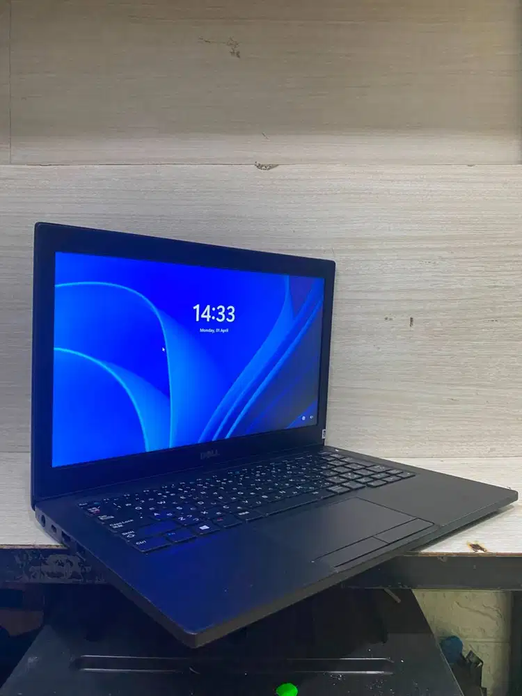 Laptop DELL Latitude 7280 i5 gen6-RAM 8GB-SSD 256GB-12inch