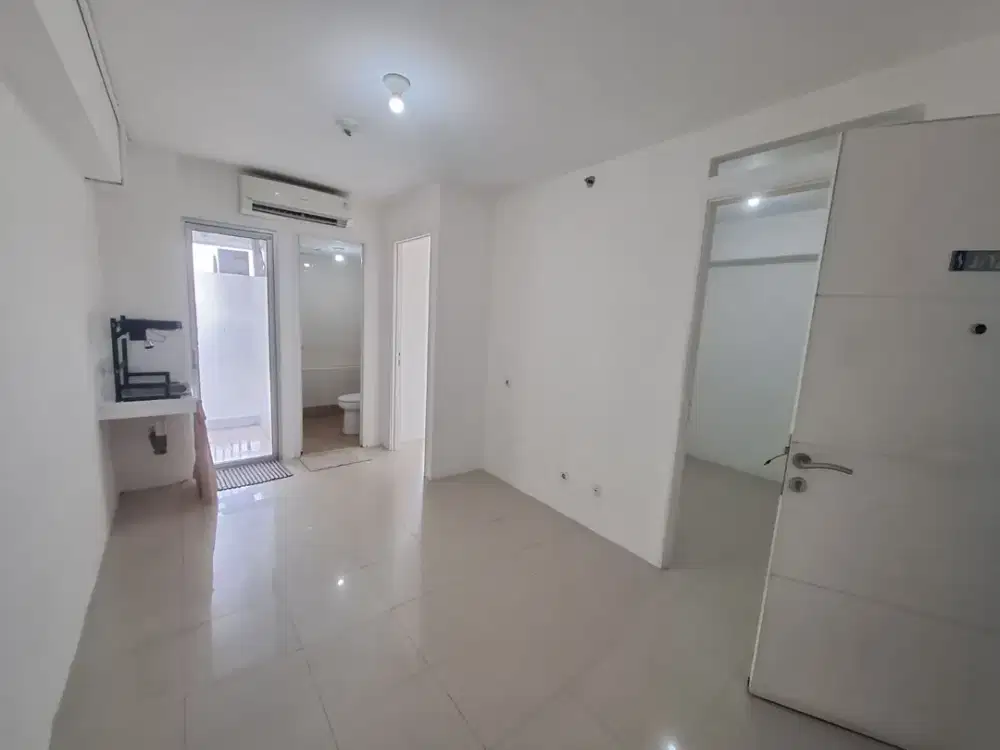Dijual Cepat 2BR Unfurnished - Apartemen Bassura City - Tower Jasmine - Cocok untuk invest